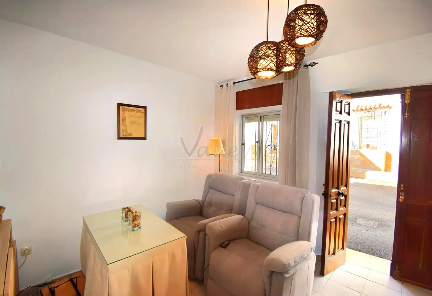 Sala d'estar de Casa o xalet en venda en Jimena de la Frontera amb Terrassa
