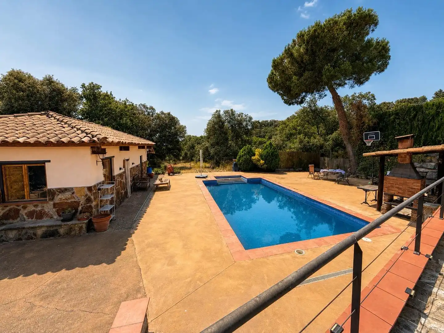 House with pool for sale in Can Font - Ca n'Avellaneda, imagen 3
