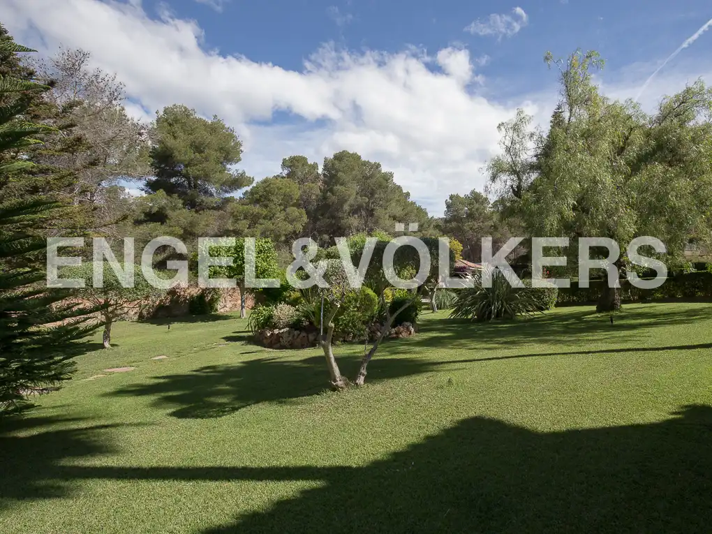 Houses for sale in Náquera  with Air Conditioner, Heating and Private garden