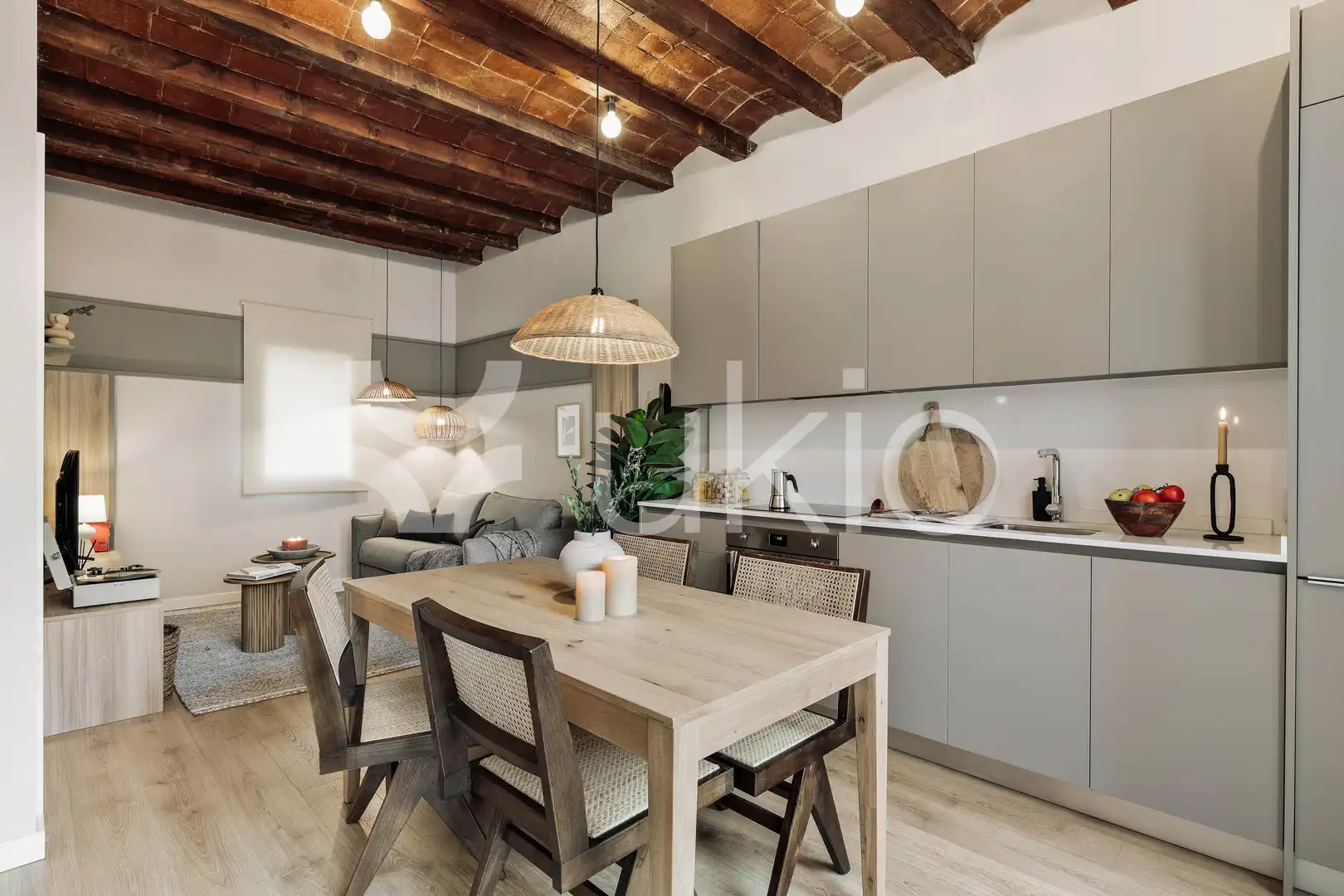 Cuina de Apartament de lloguer en Barcelona amb Aire condicionat, Calefacció i Terrassa