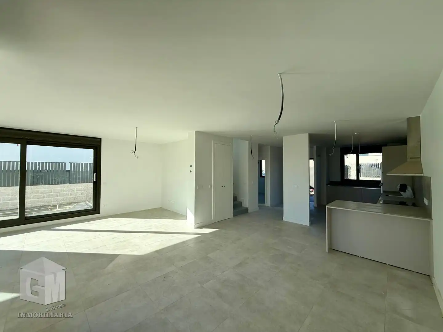 Sala de estar de Casa adosada en venta en Villaviciosa de Odón con Calefacción, Jardín privado y Terraza