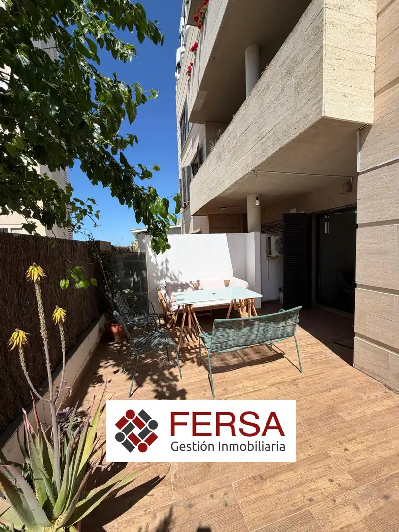 Terrassa de Apartament de lloguer en El Puerto de Santa María amb Calefacció, Jardí privat i Terrassa