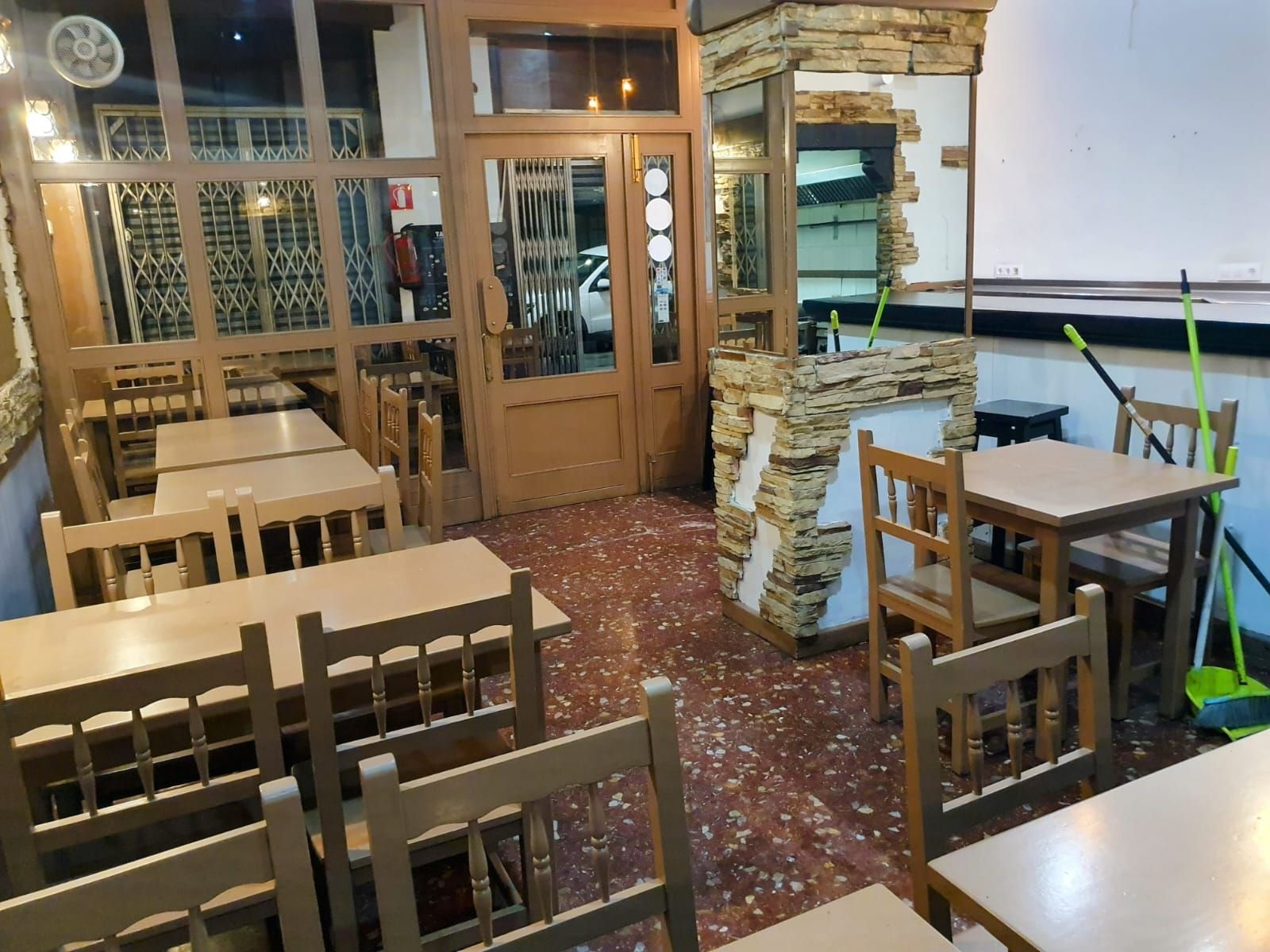 Local de lloguer a Almeda - El Corte Inglés