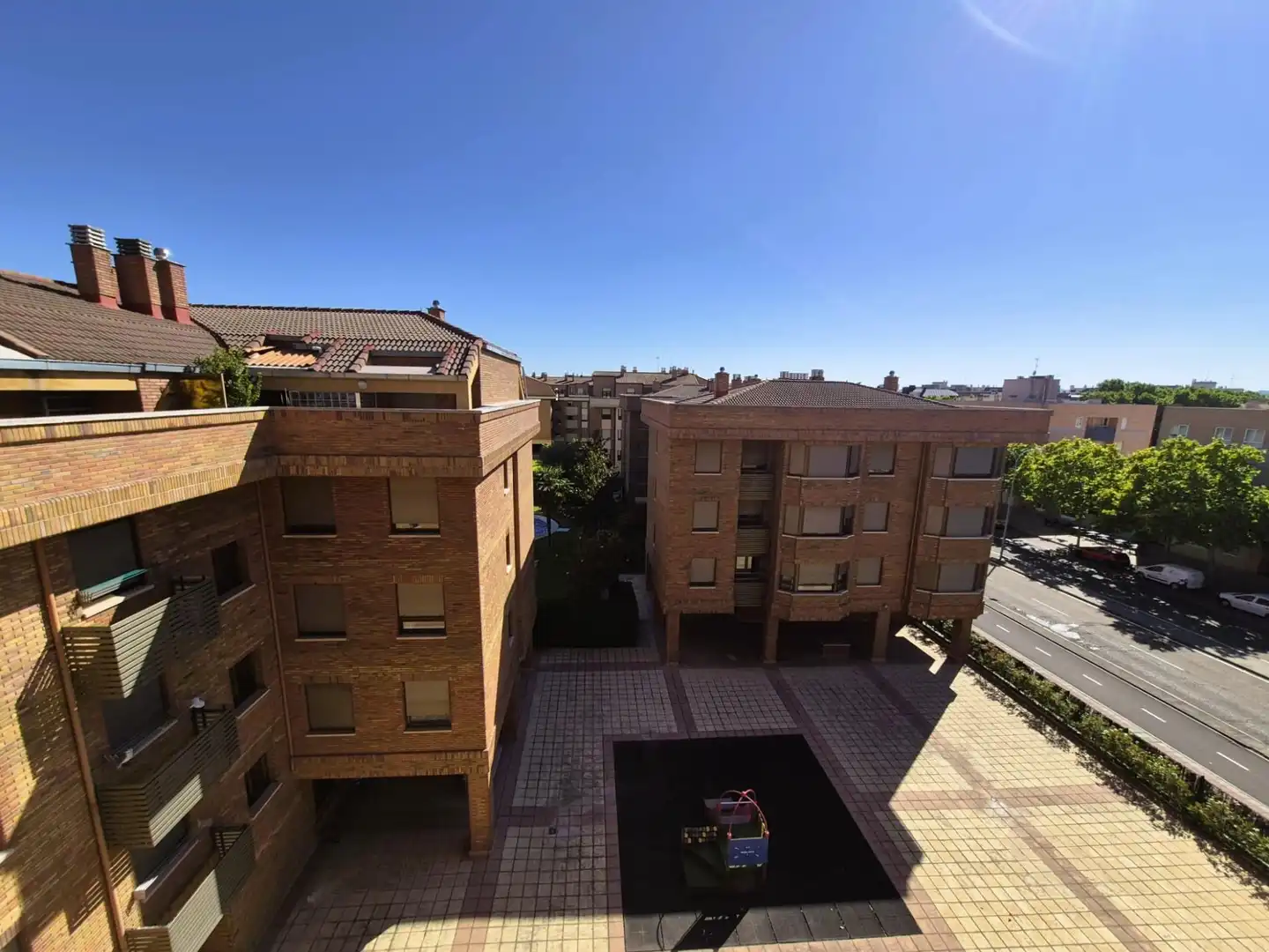 Vista exterior de Pis en venda en Valladolid amb Calefacció, Terrassa i Balcó