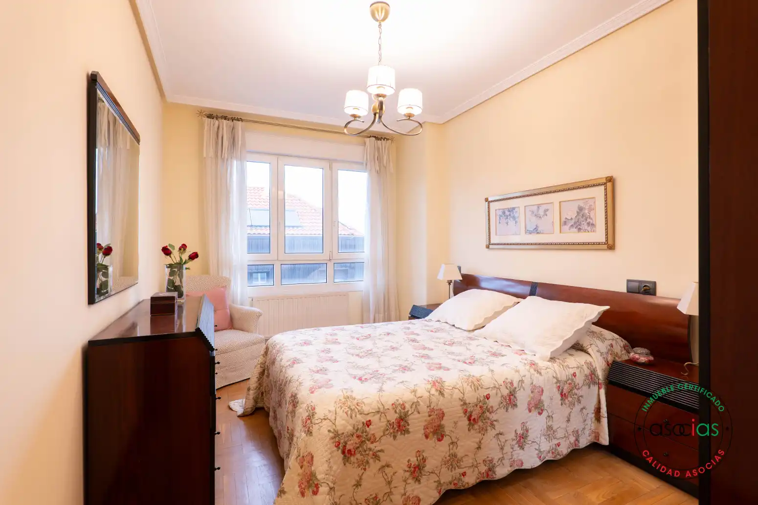 Schlafzimmer von Wohnung zum Verkauf in Gijón  mit Heizung, Parkett und Abstellraum