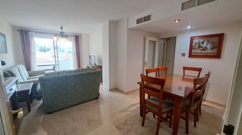 Foto 2 de Piso de alquiler en Playa Bajadilla - Puertos, Marbella