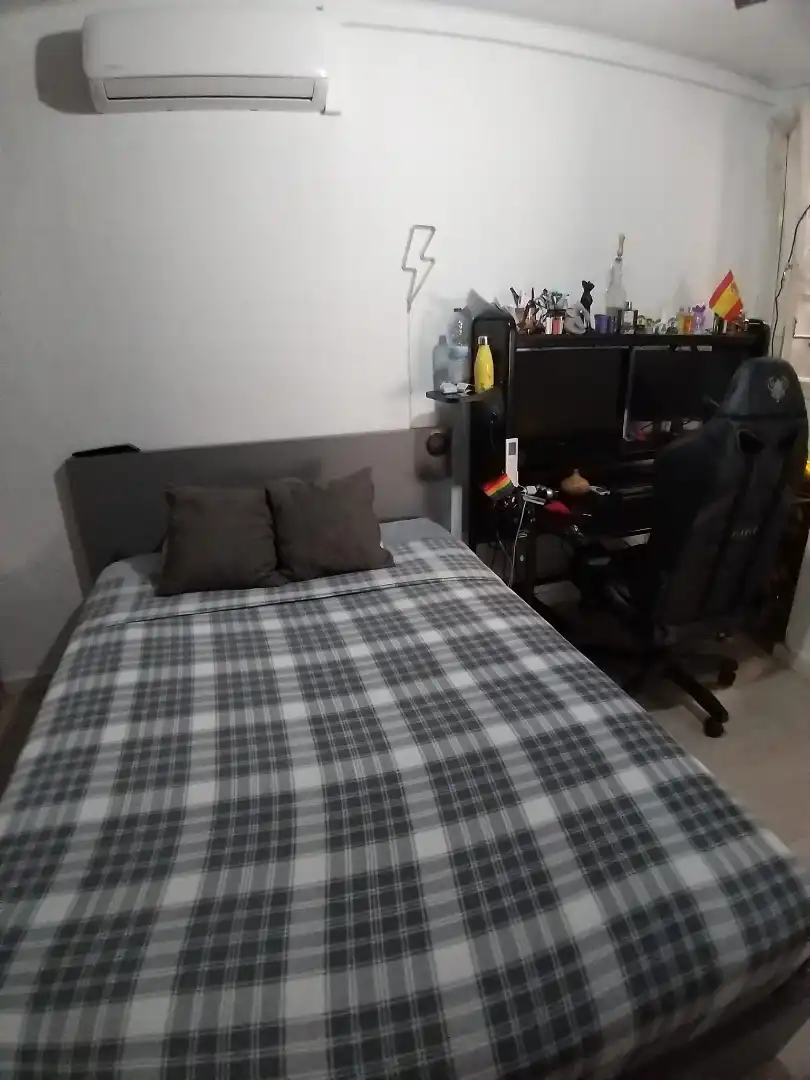 Bedroom of Flat for sale in Mataró  with Air Conditioner, Heating and Oven