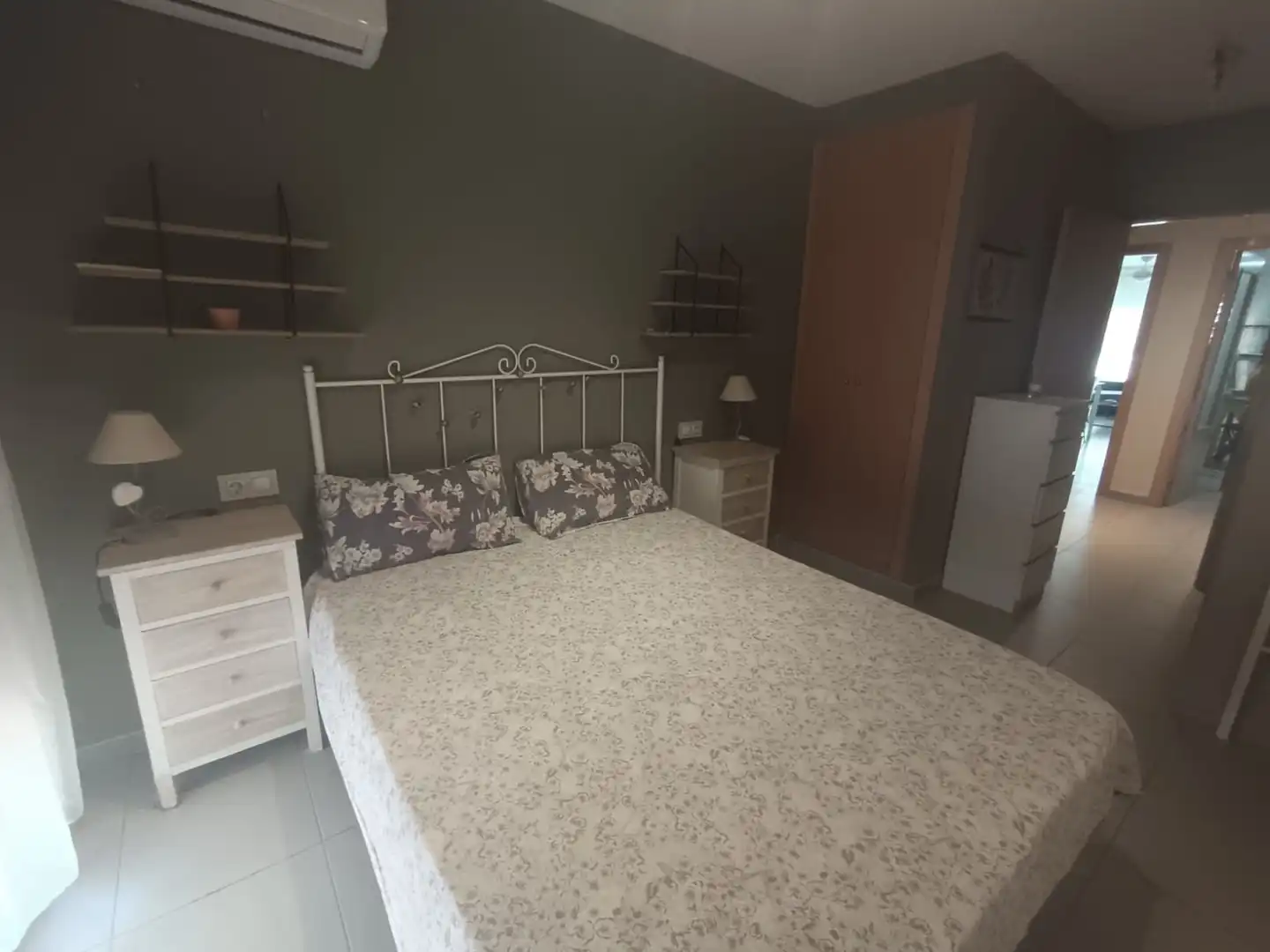 Habitación de Piso de alquiler en Burriana / Borriana con Aire acondicionado, Calefacción y Amueblado