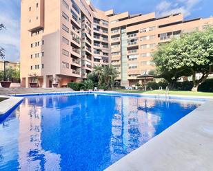 Piscina de Pis en venda en Alicante / Alacant amb Aire condicionat, Terrassa i Balcó