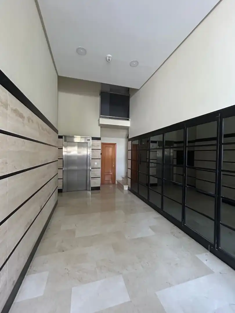 Wohnung zum Verkauf in Valencia mit Klimaanlage, Heizung und Parkett