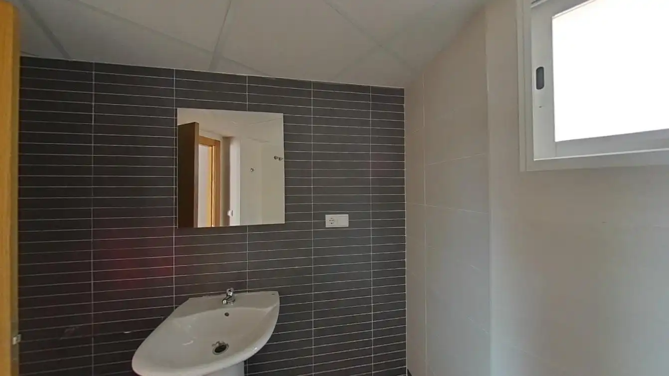 Baño de Piso en venta en Gandia con Trastero