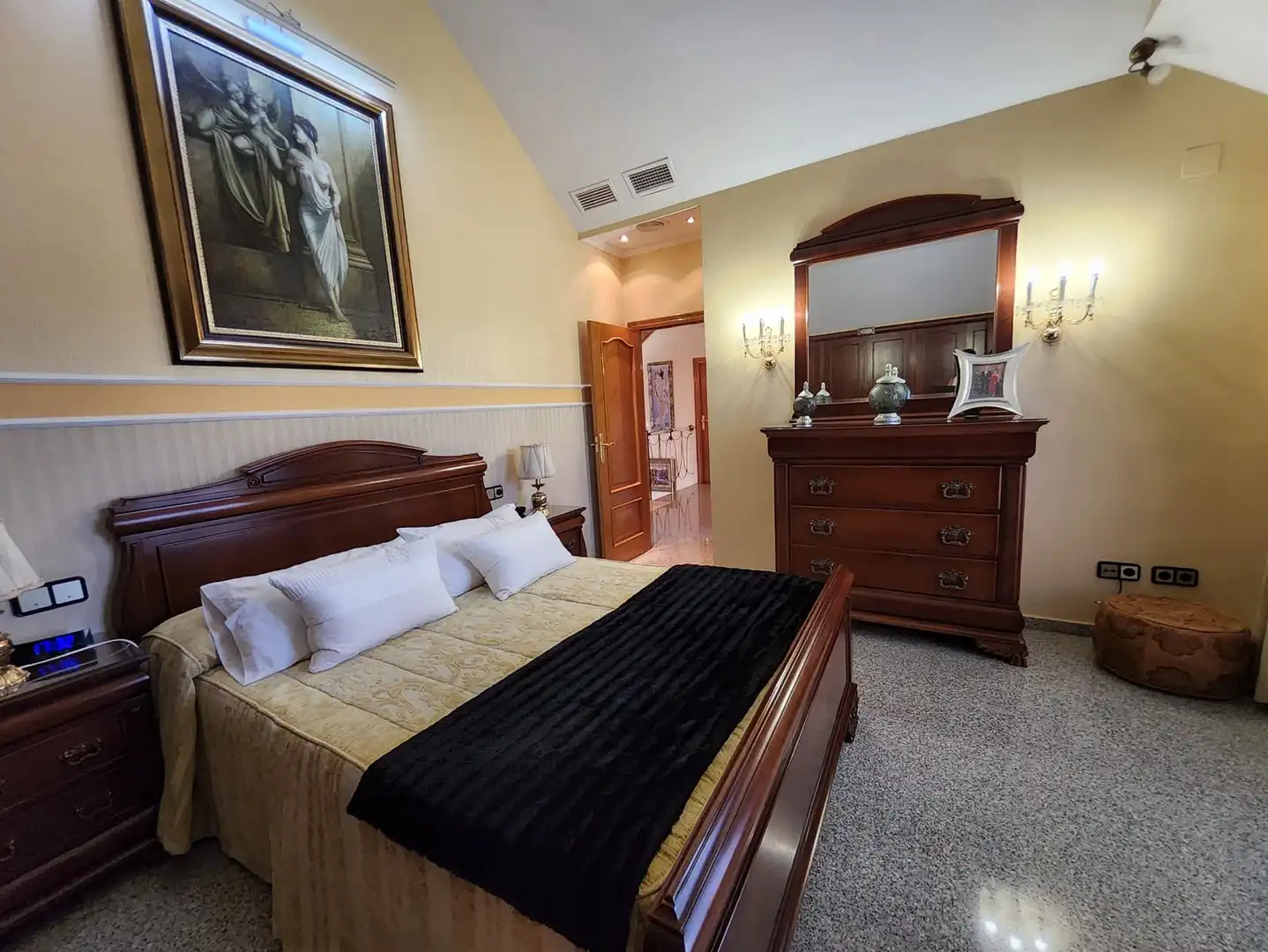 Bedroom of Houses for sale in San Vicente del Raspeig / Sant Vicent del Raspeig  with Storage room, Swimming Pool and Community pool