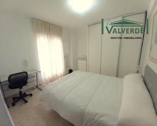 Bedroom of Flat to rent in  Granada Capital  with Furnished, Washing machine and Microwave