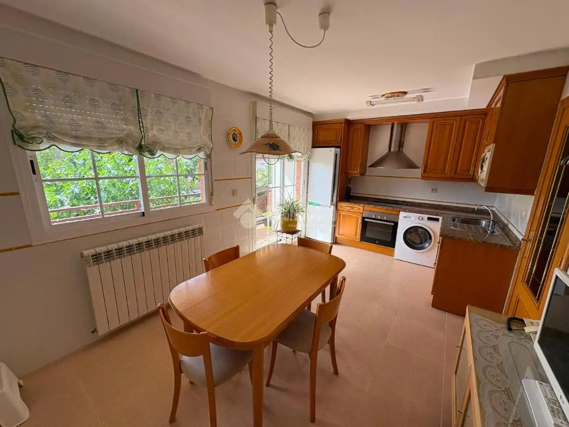 Cocina de Casa adosada en venta en Zaragoza con Terraza
