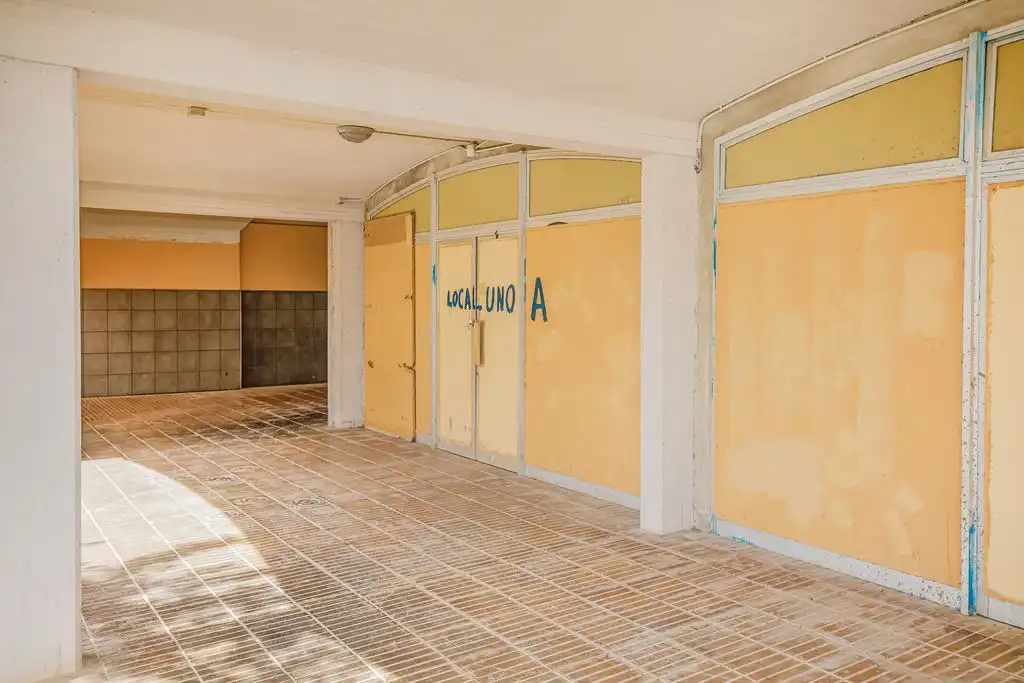 Piso en venta en C/ Francesc Mateu, Montjuïc