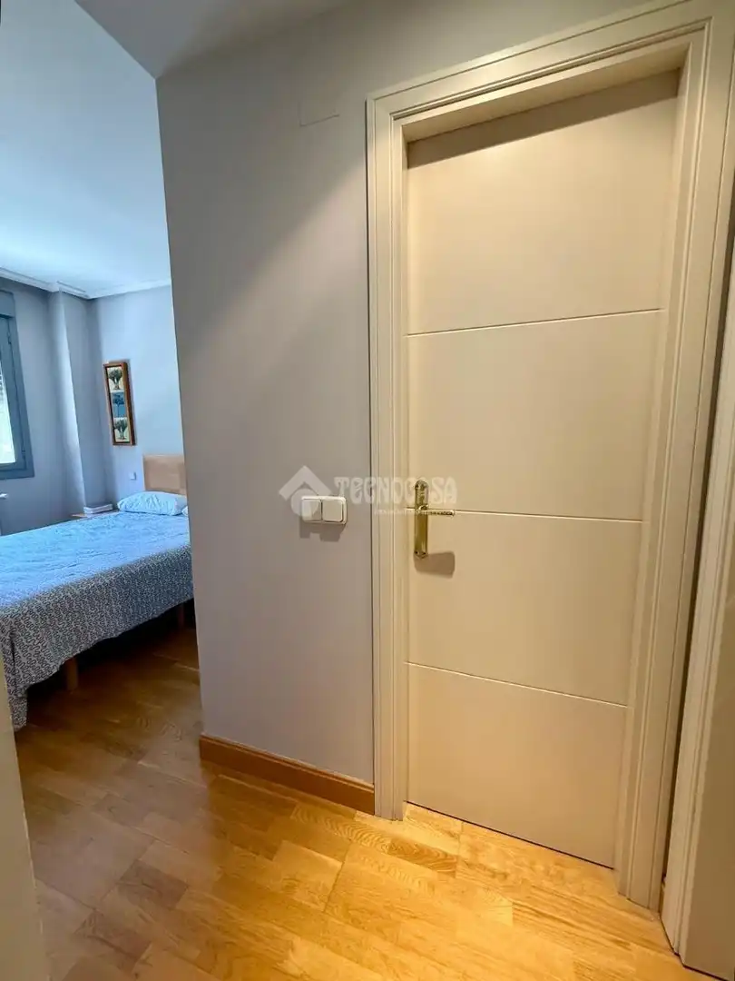 Dormitori de Pis en venda en Madrid amb Aire condicionat, Calefacció i Terrassa