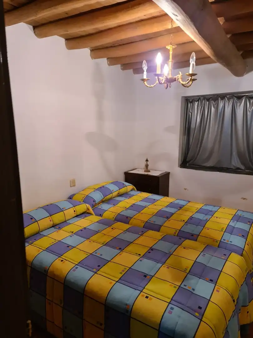 Dormitori de Casa o xalet en venda en Armenteros amb Moblat