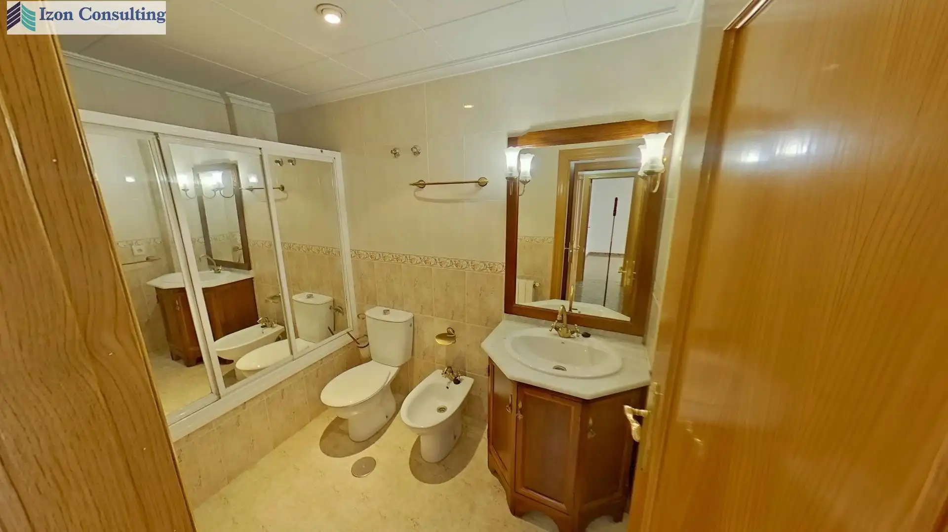 Baño de Piso en venta en Albacete con Calefacción y Trastero