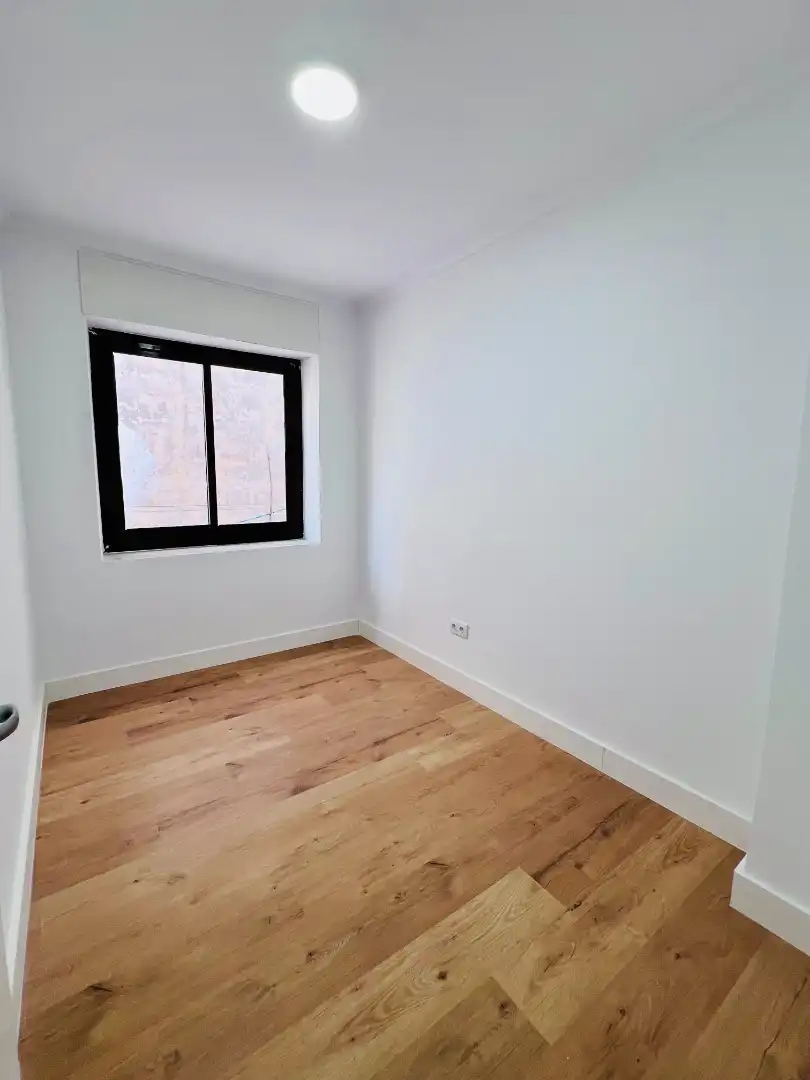 Habitación de Piso en venta en Elda con Horno