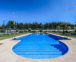 Piscina de Casa adosada de lloguer en Boadilla del Monte amb Aire condicionat, Calefacció i Parquet