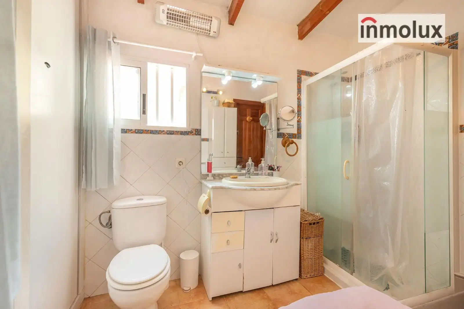 Baño de Casa o chalet en venta en Alicante / Alacant con Aire acondicionado, Calefacción y Terraza