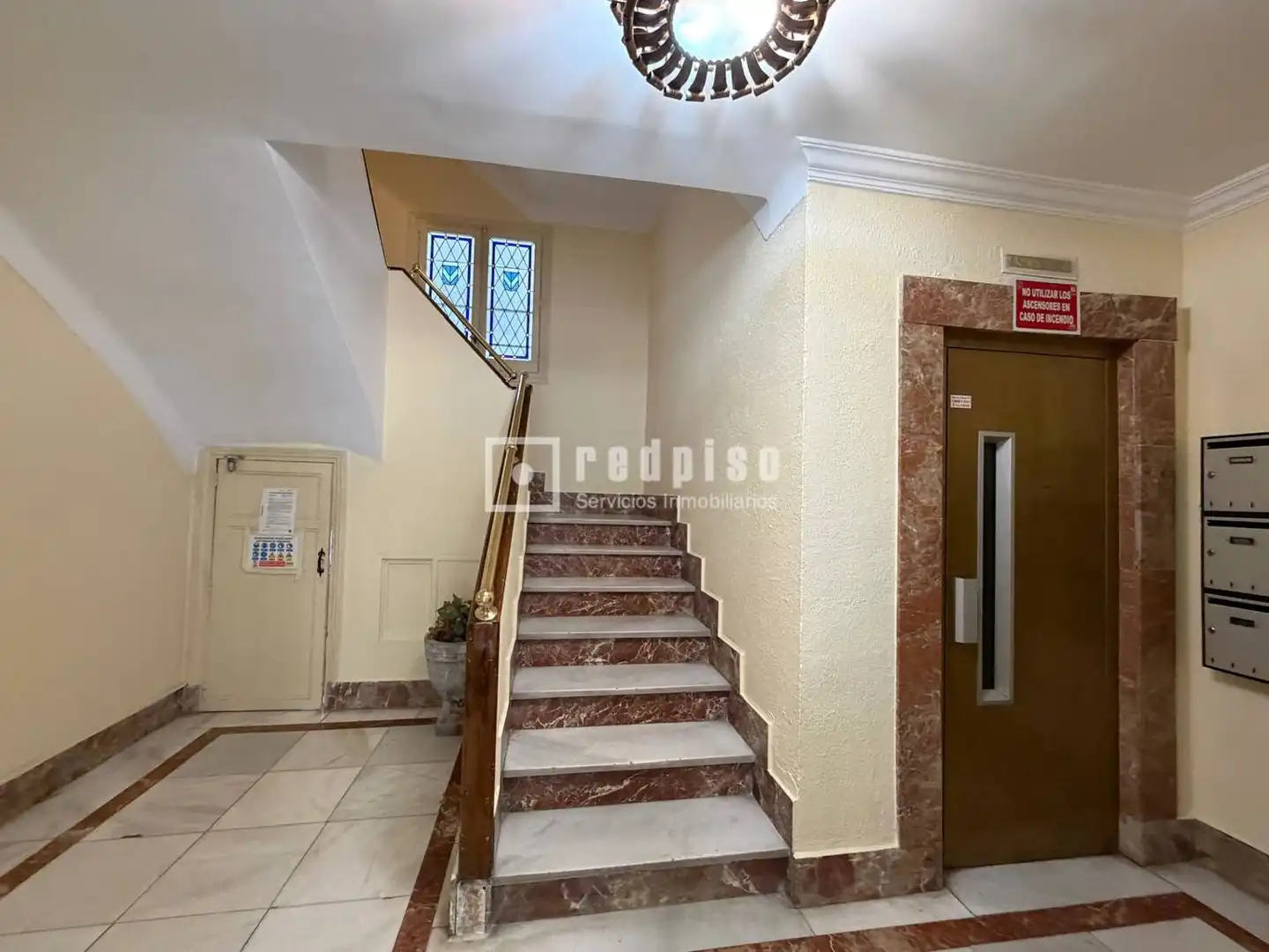 Piso en venta en Madrid con Calefacción, Parquet y Terraza