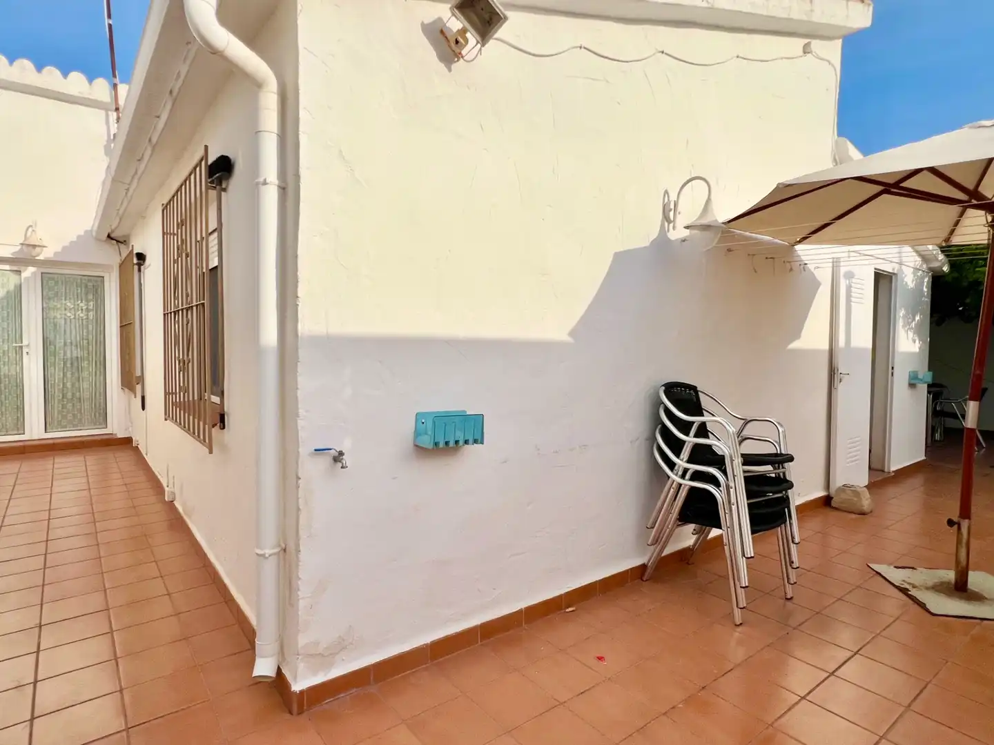 Terrassa de Casa adosada en venda en Dénia amb Aire condicionat, Calefacció i Jardí privat