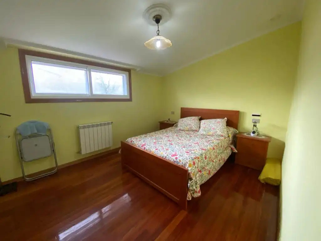 Habitación de Casa o chalet en venta en O Irixo con Calefacción, Jardín privado y Parquet