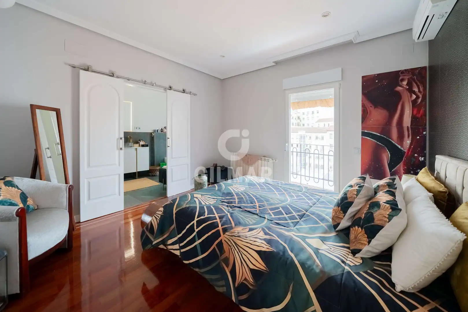 Habitación de Piso en venta en Madrid con Calefacción y Balcón