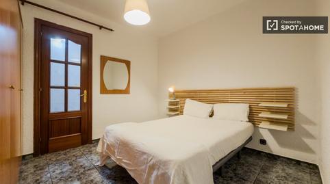 Foto 2 de Piso de alquiler en La Bordeta, Barcelona