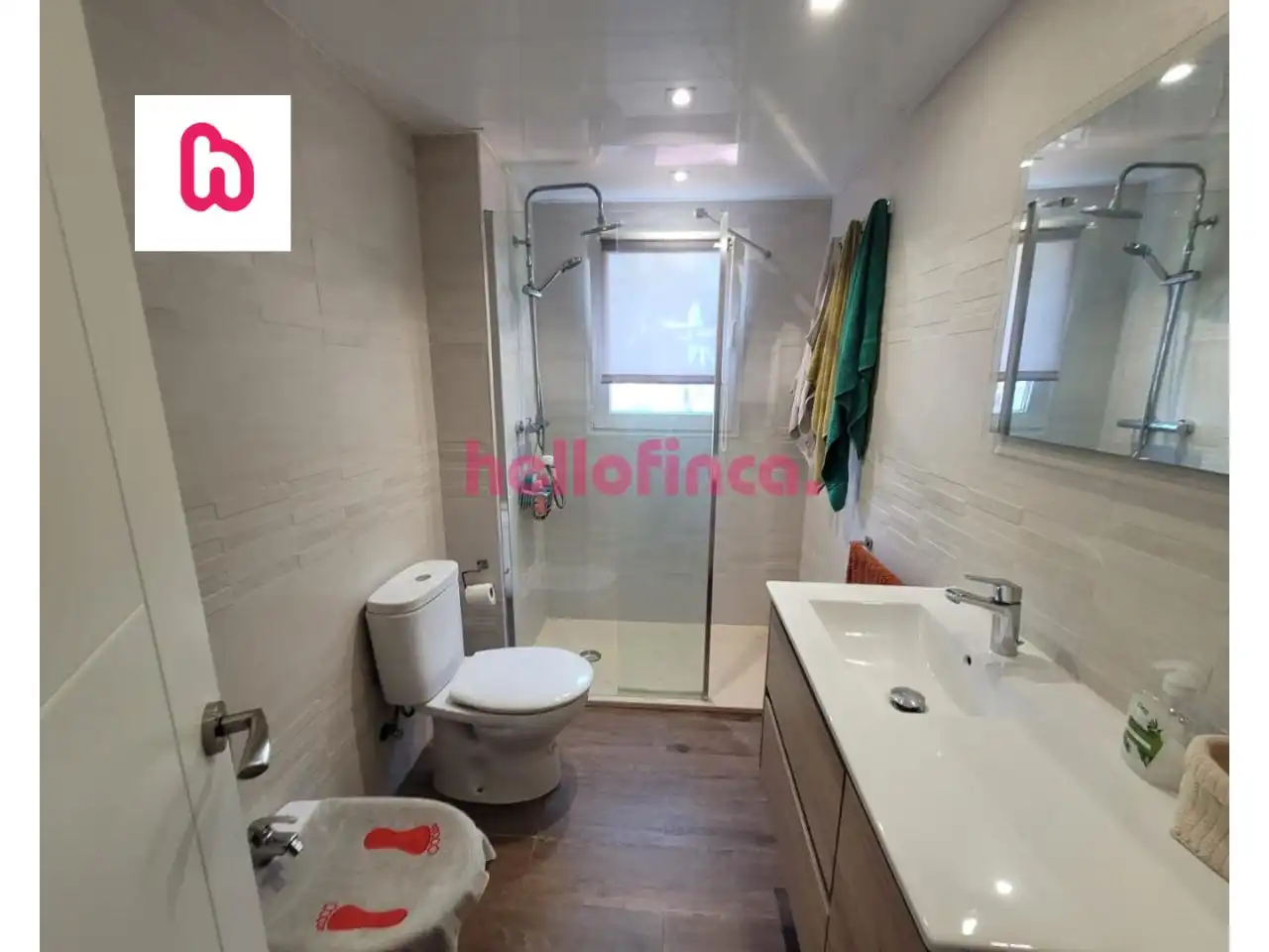 Bathroom of Flat for sale in Prat de Vilanova