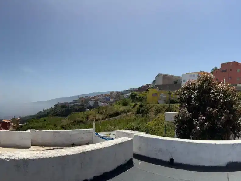 Vista exterior de Casa adosada en venda en Los Realejos amb Balcó