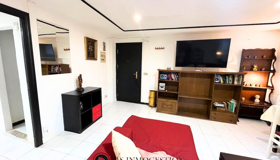 Piso de alquiler en Calle de las Islas Bermudas, Tres Olivos - Valverde - Imagen 5