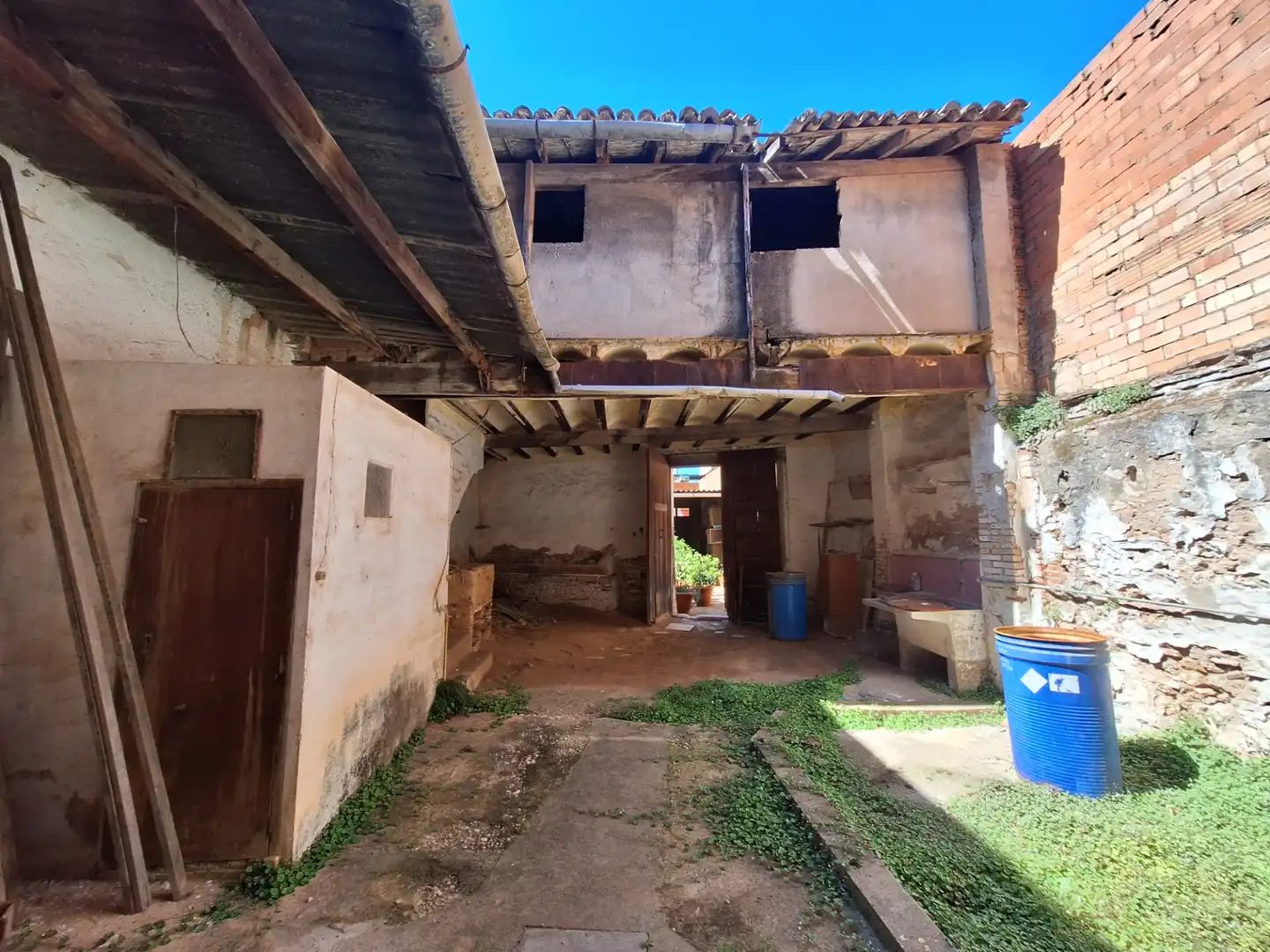 Außenansicht von Haus oder Chalet zum Verkauf in Albalat de la Ribera mit Privatgarten