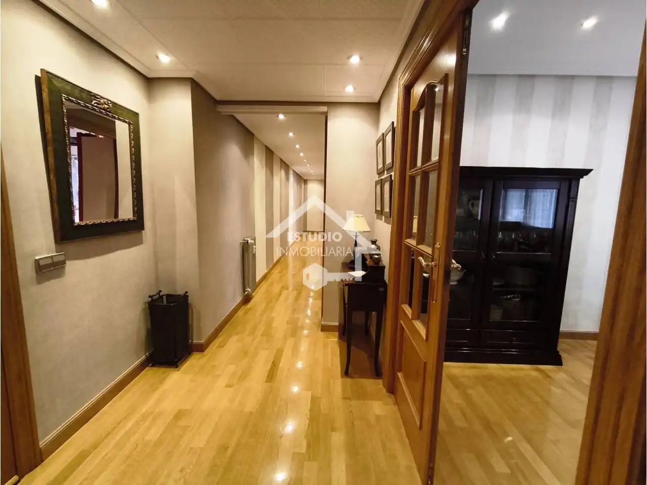 Piso con terraza en venta en Calle Belchite, imagen 38