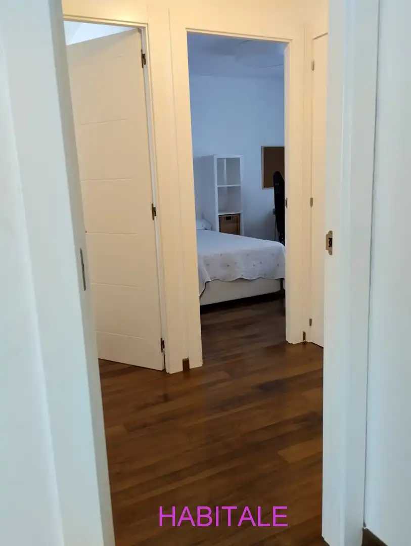 Habitación de Piso en venta en Zaragoza con Amueblado