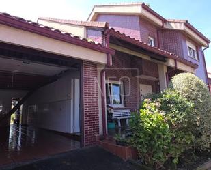 Exterior view of Single-family semi-detached for sale in Gijón   with Heating, Private garden and Storage room
