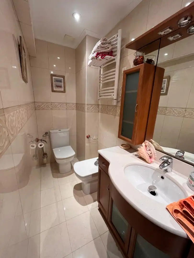Wohnung zur Miete in Txakurzulo Bidea, Erandio