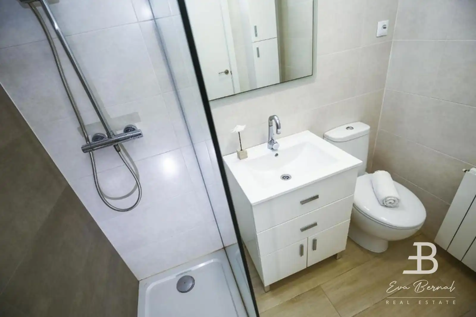 Bathroom of Flat for sale in Cambrils  with Air Conditioner, Heating and Private garden