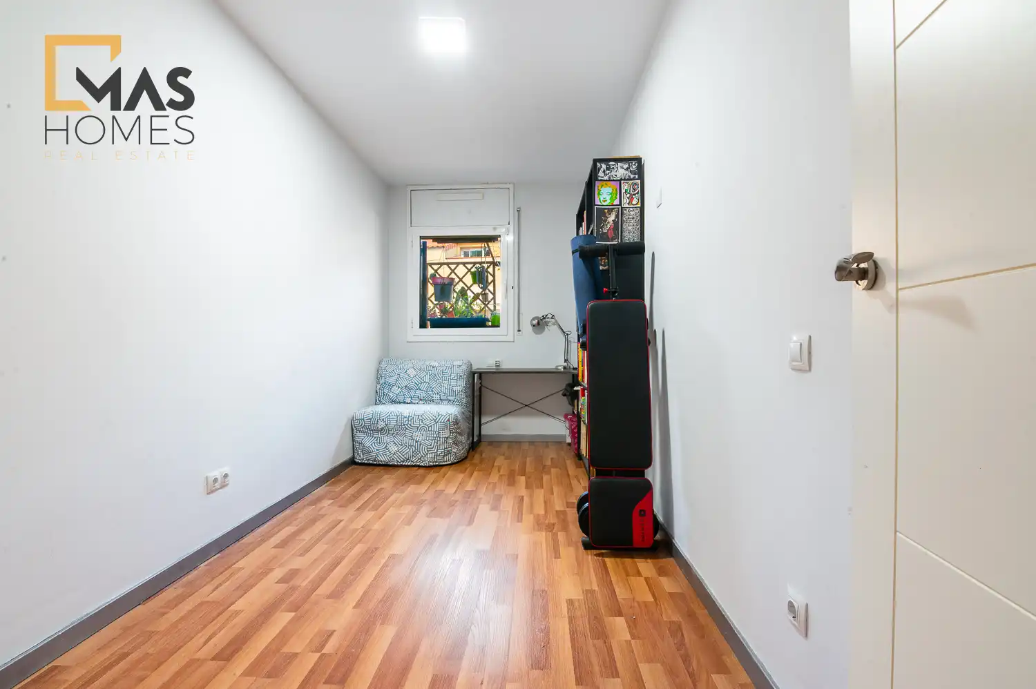Erdgeschoss zum Verkauf in Martorell mit Balkon