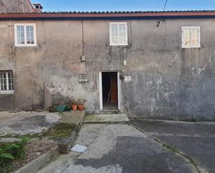 Vista exterior de Finca rústica de lloguer en A Laracha   amb Calefacció, Jardí privat i Traster