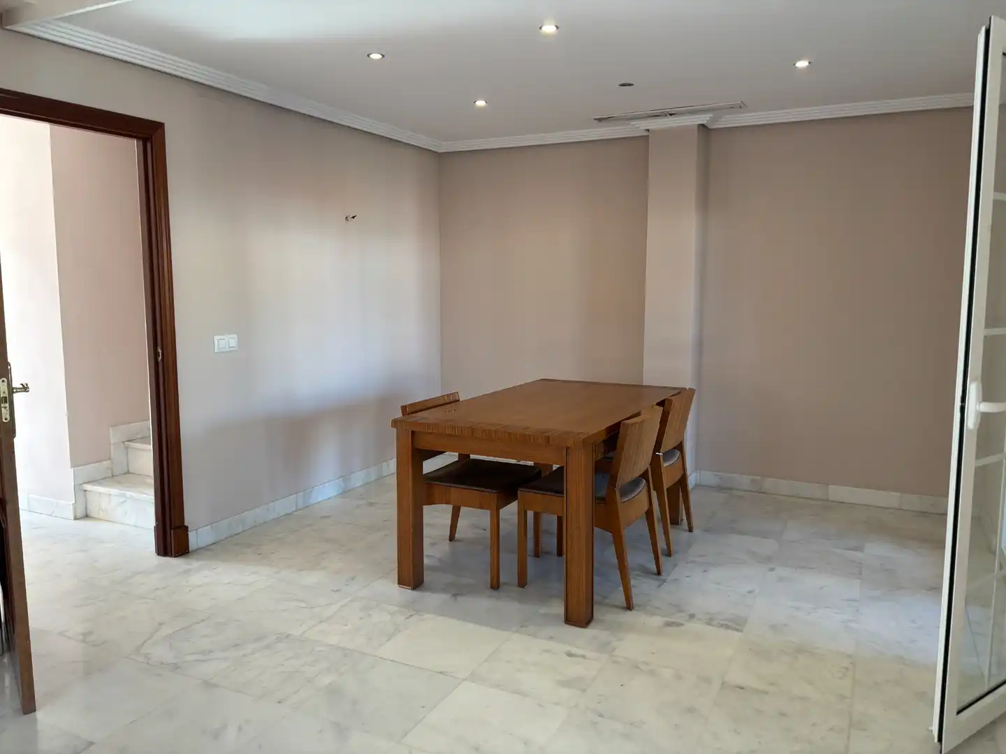 Dining room of Detached homes for sale in Almensilla  with Air Conditioner, Private garden and Terrace