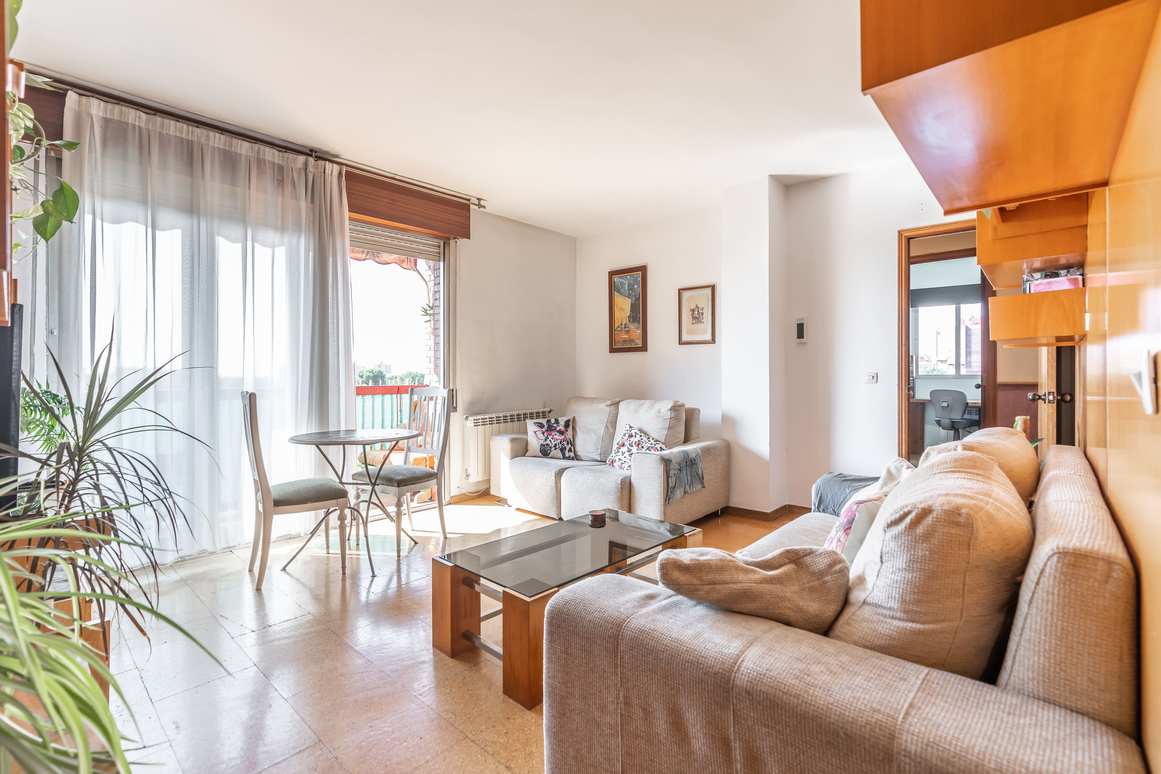 Living room of Flat for sale in  Madrid Capital  with Heating and Terrace