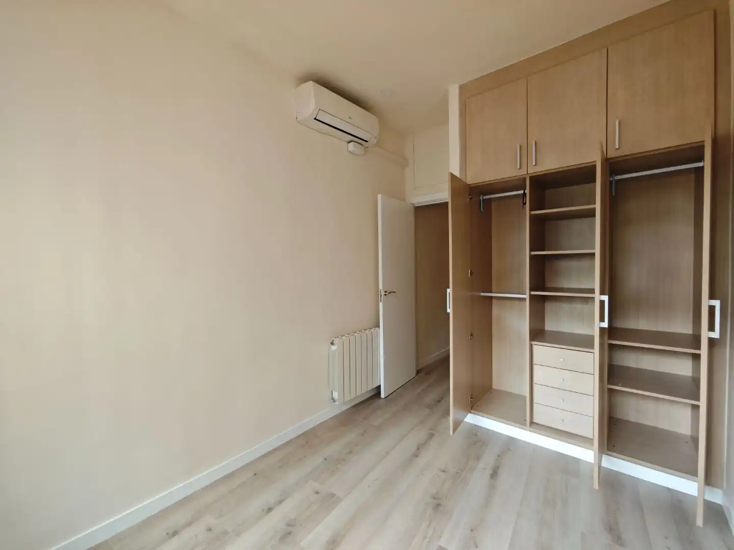 Piso con ascensor en venta en Carrer de València 0, imagen 18