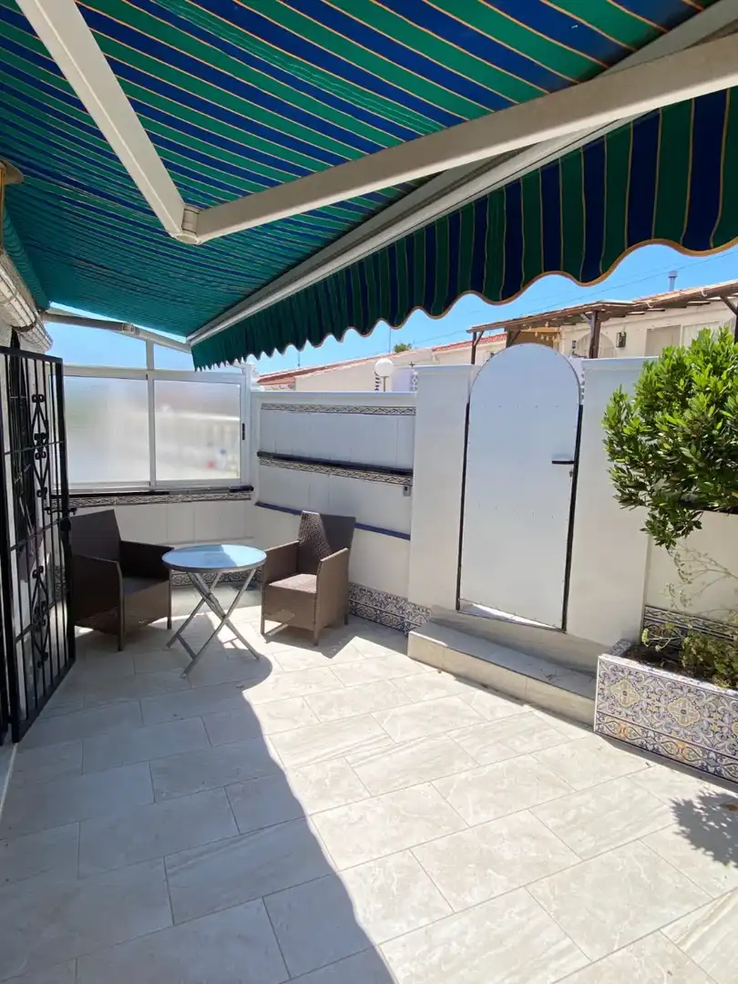 Terrace of Houses for rent in Torrevieja  with Air Conditioner, Terrace and Furnished
