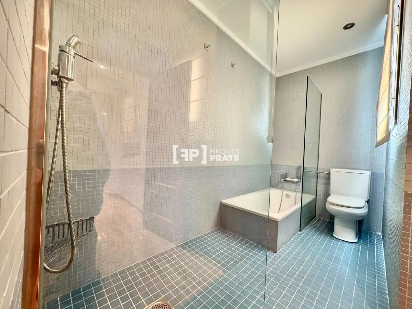 Baño de Dúplex en venta en Lleida con Aire acondicionado, Calefacción y Terraza