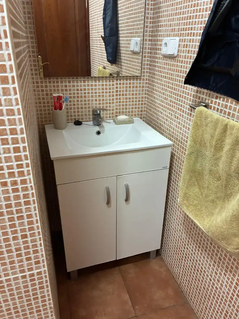 Bathroom of Flat for sale in Aranjuez  with Air Conditioner, Heating and Storage room