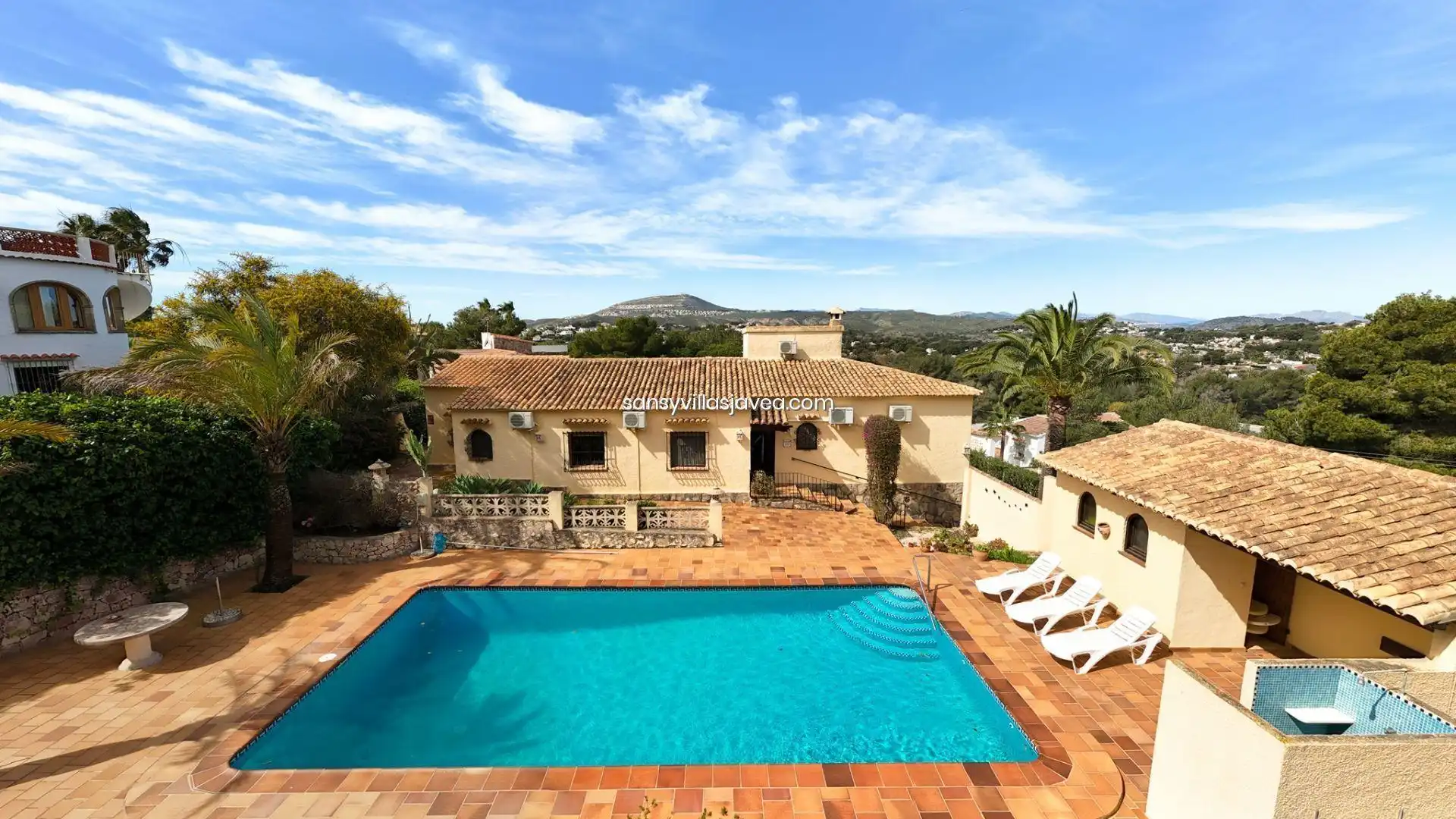 Swimming pool of Houses for sale in Jávea / Xàbia  with Air Conditioner and Storage room
