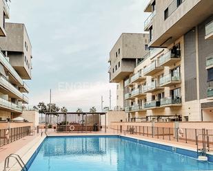 Swimming pool of Flat to rent in Badalona  with Balcony