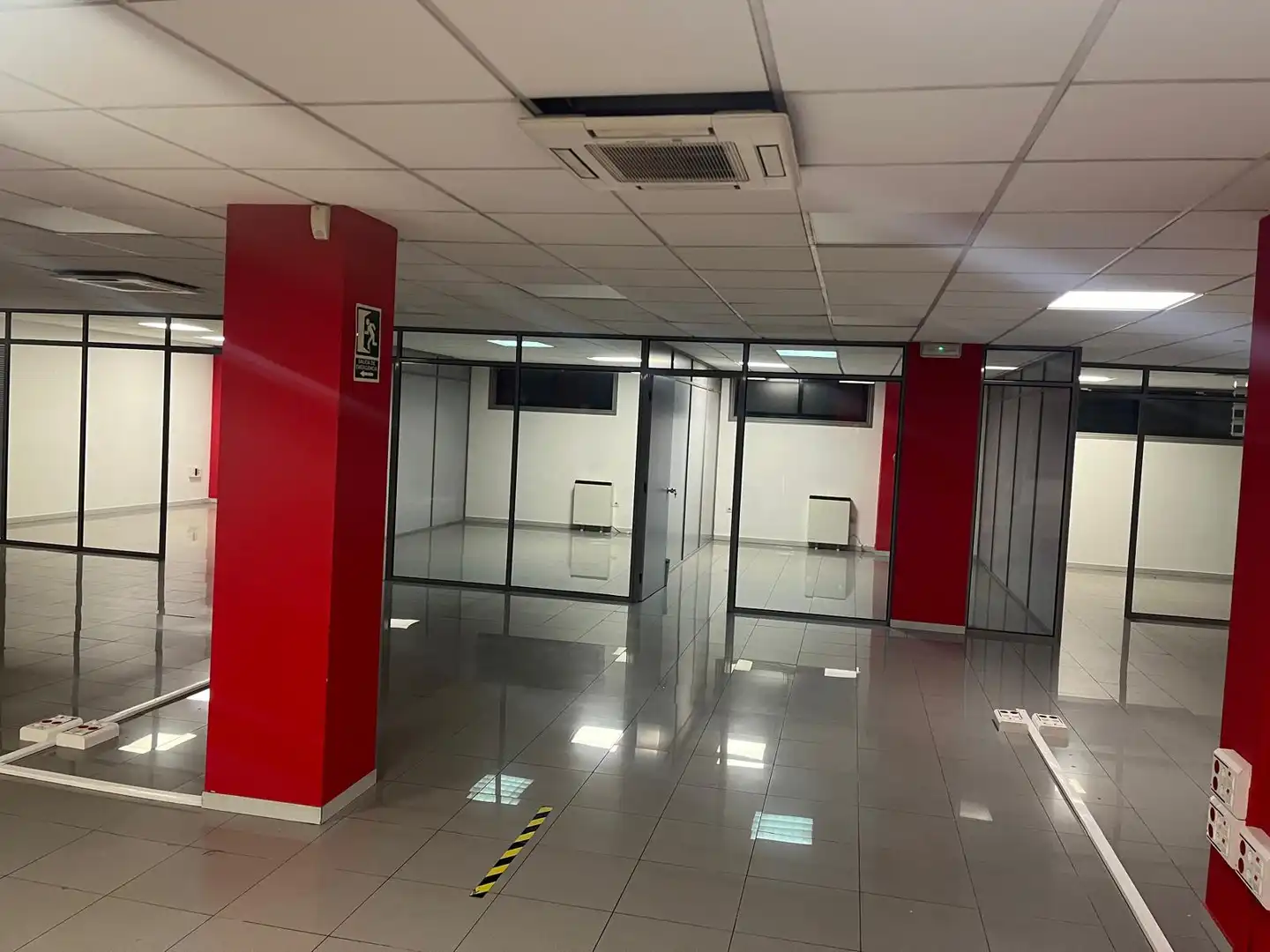 Büro zum Verkauf in Rúa do Conde de Torrecedeira, imagen 5